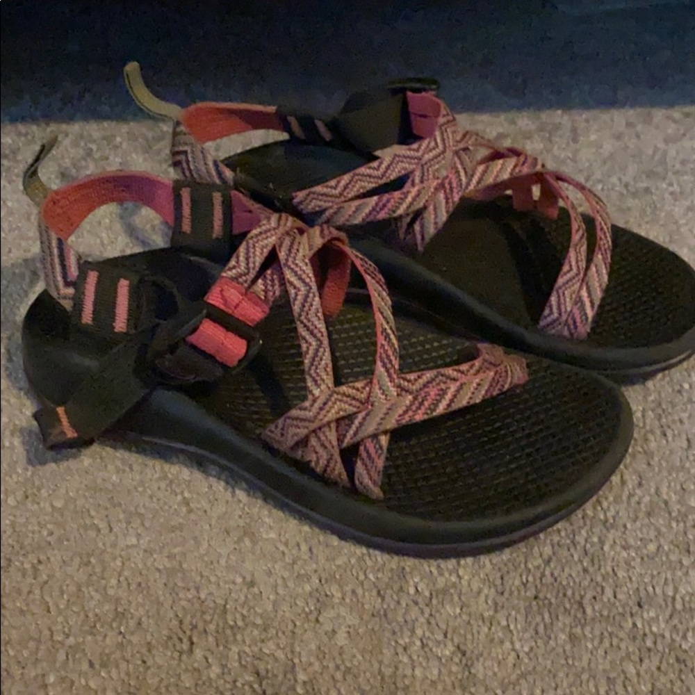 chacos purple/pink/gray